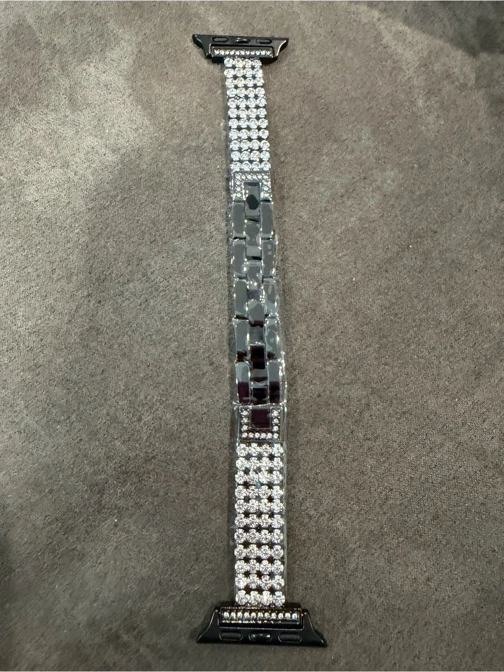 New Rhinestone Bling Apple Watch Band and Bezel Cover - Silver Crystal 40mm